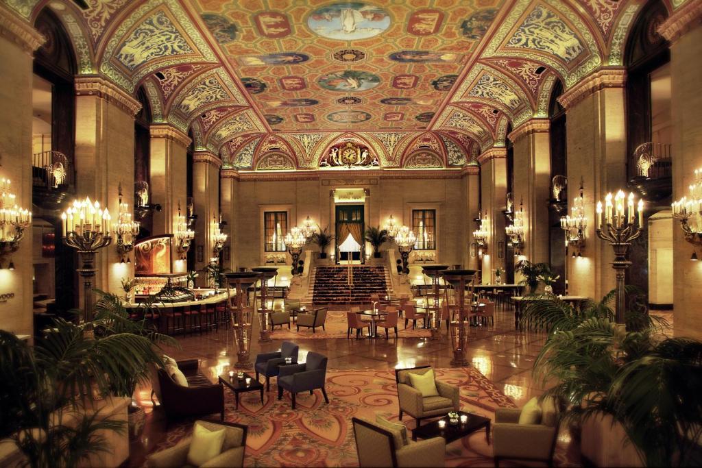 Palmer House Hilton interior